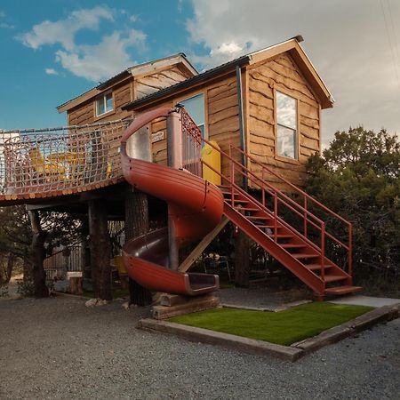 הוילה Nogal Crows Nest Treehouse At El Mstico Ranch מראה חיצוני תמונה