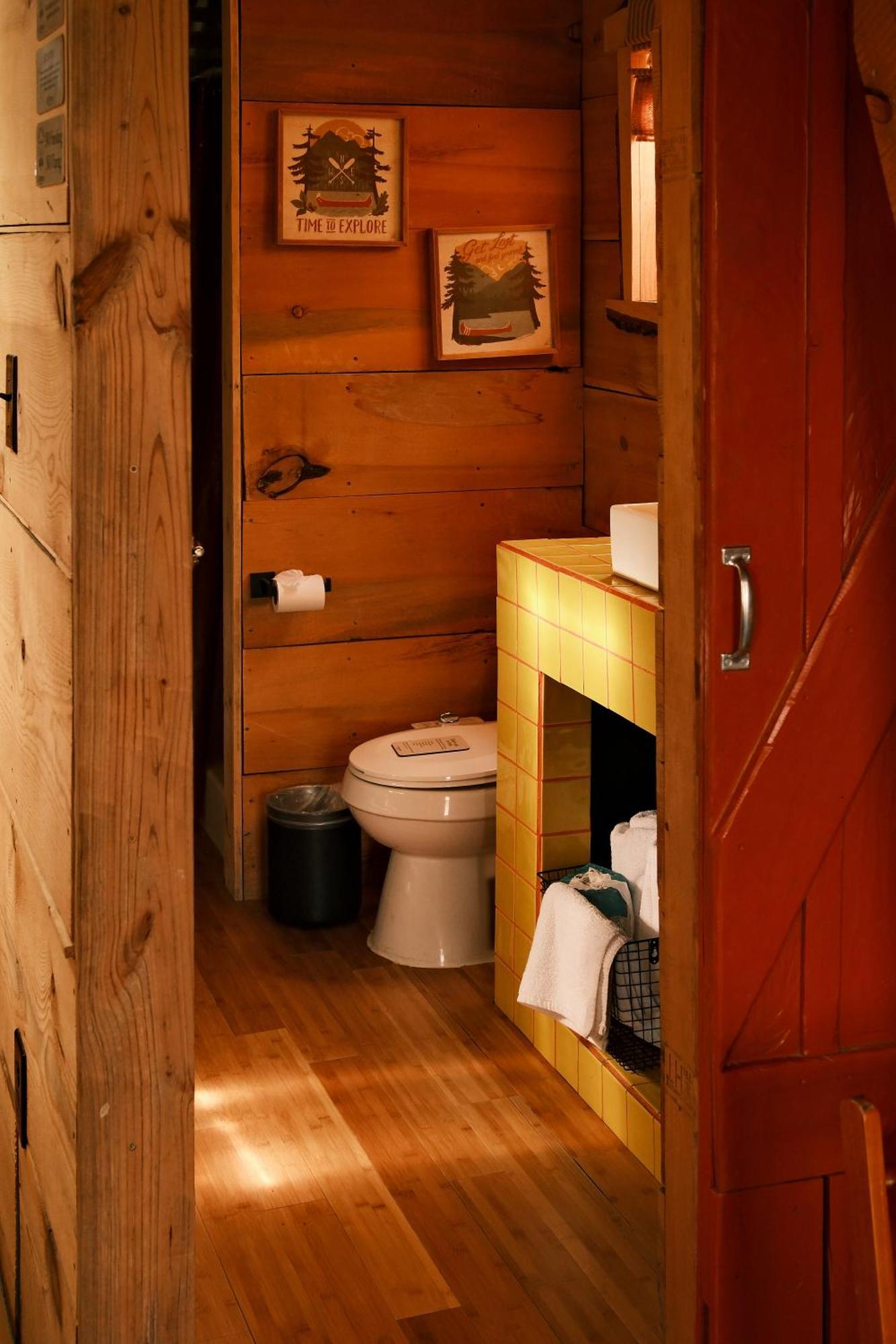 הוילה Nogal Crows Nest Treehouse At El Mstico Ranch מראה חיצוני תמונה