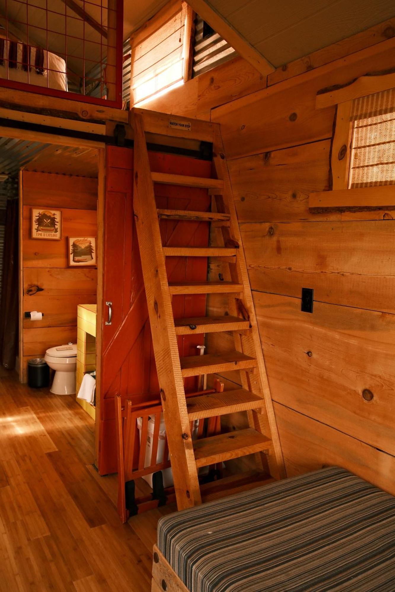 הוילה Nogal Crows Nest Treehouse At El Mstico Ranch מראה חיצוני תמונה