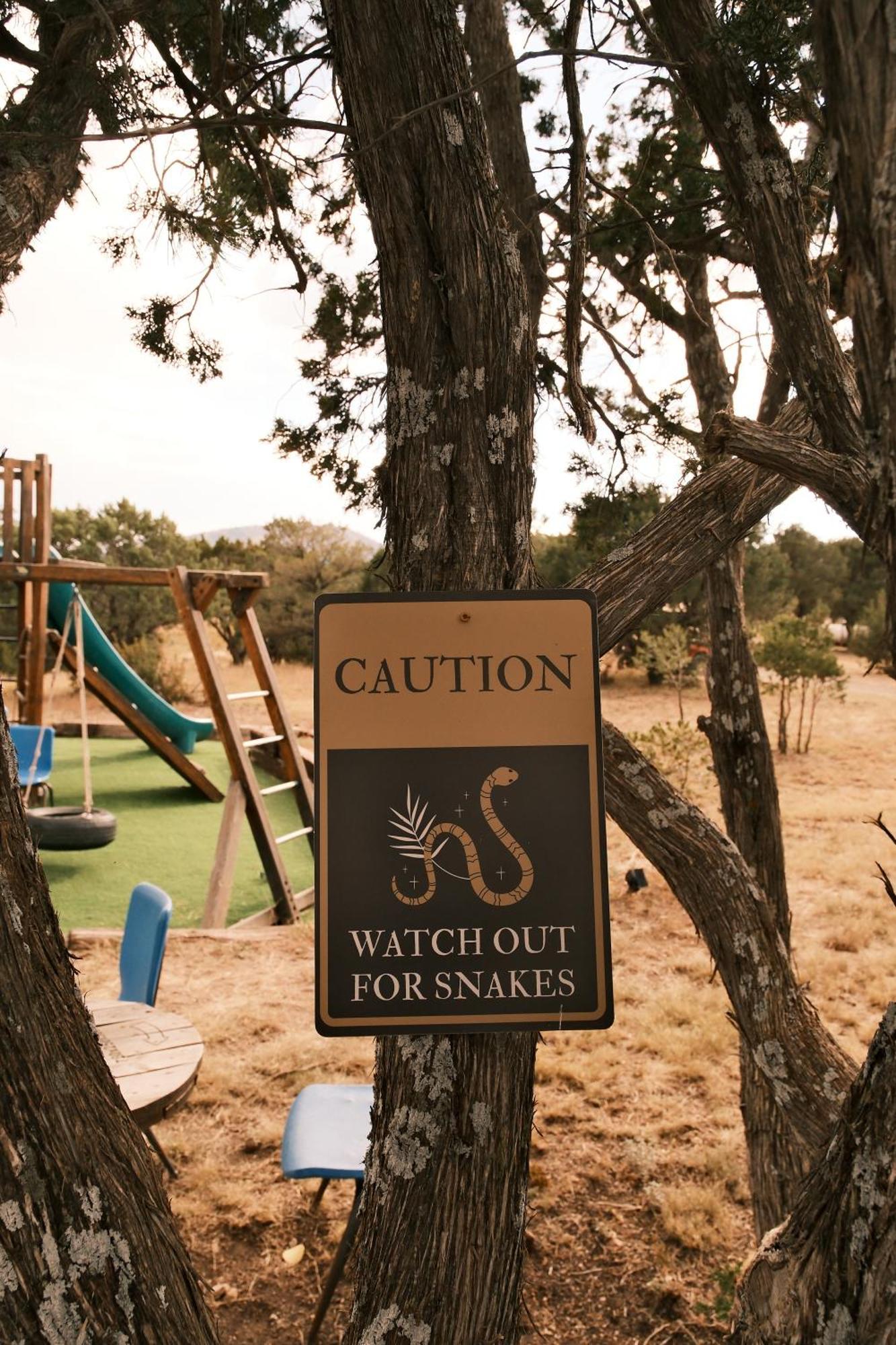 הוילה Nogal Crows Nest Treehouse At El Mstico Ranch מראה חיצוני תמונה